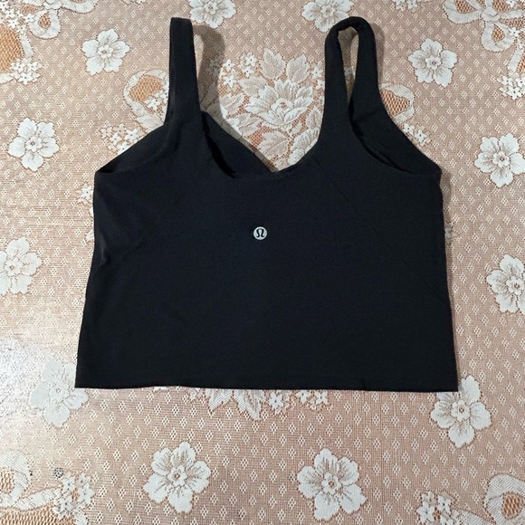 Lululemon Black Crop Top Bra-Size 8 - Picture 2 of 2